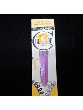 Vintage Conmar 20-Inch No Snag Zipper Light Orchid Color Nylon Material Sewing